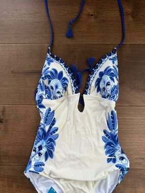 Cupshe Bathing Suit